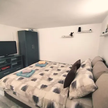Privatni Smestaj Zlatko Apartment